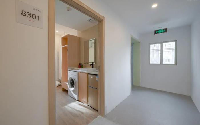 GooseRest Hotel,2km Temple of Heaven, 10m to Metro