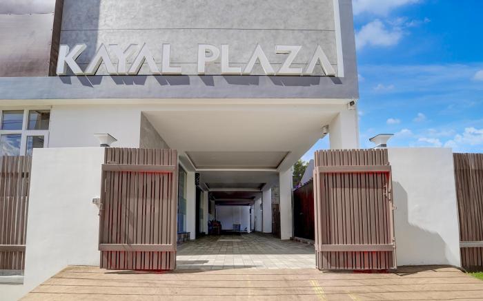 FabHotel Kayal Plaza
