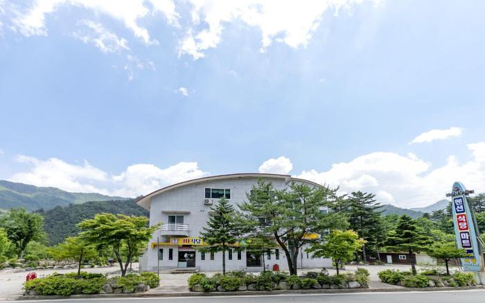 Yangyang Pension House