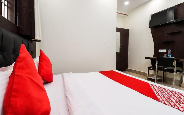 Hotel O Chandra