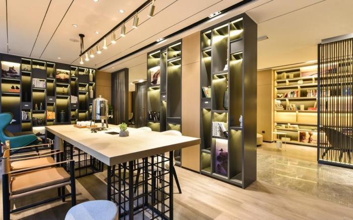 Atour Hotel Dalian Development Zone Jinma Road