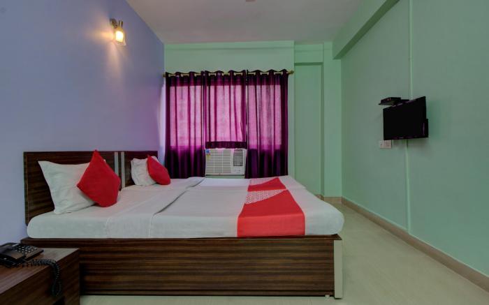OYO 4843 Hotel City Palace
