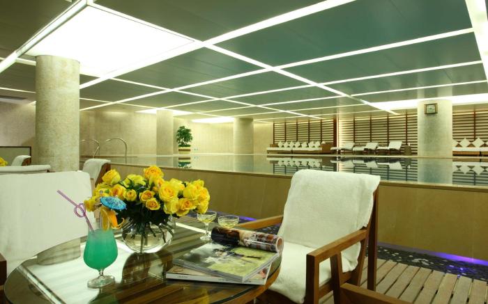 New Century Grand Changchun Hotel
