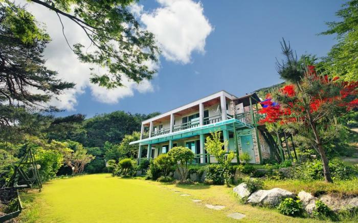 Jung Pension