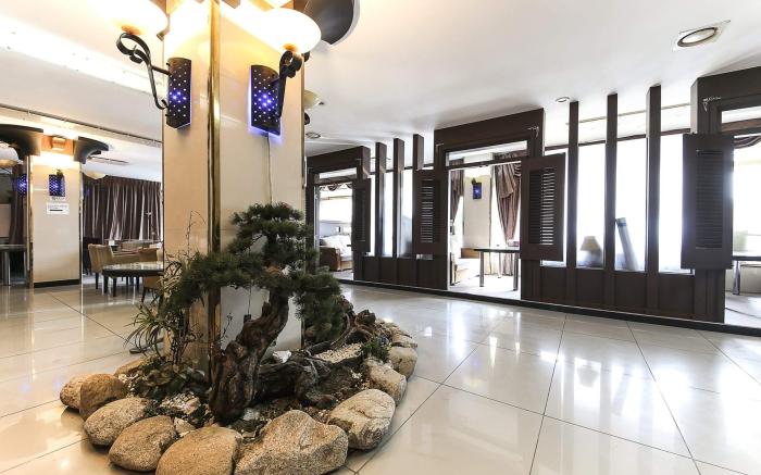 Jes Hot Spring Hotel