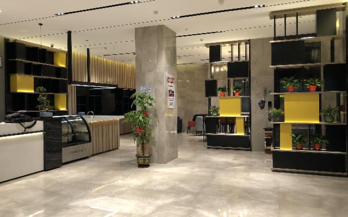 Echarm Hotel Wuzhou Canghai Lake High-speed Railway Station