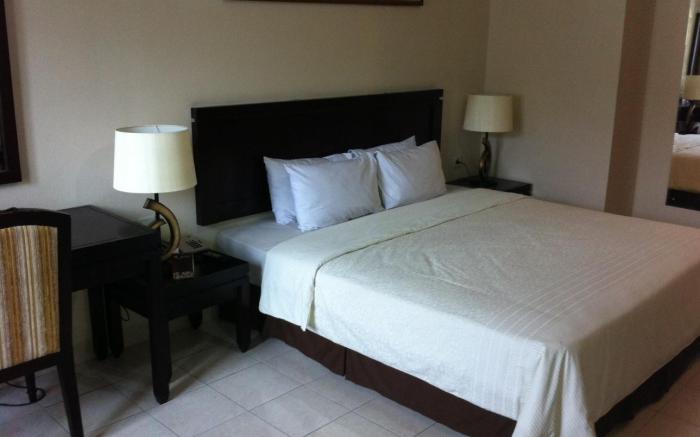 Guntur Hotel
