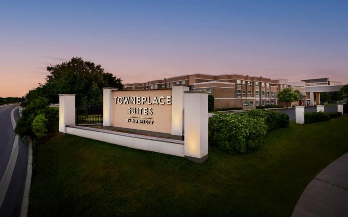 TownePlace Suites by Marriott Mississauga-Airport Corporate Centre
