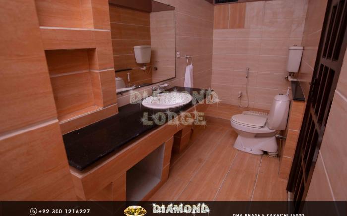 Diamond Lodge