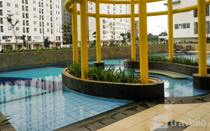 Gorgeous and Cozy 2BR at Bassura City By Travelio