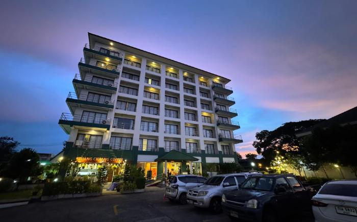 Maneerote Hotel Surin