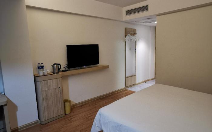 Hanting Hotel Shaoyang Railway Station