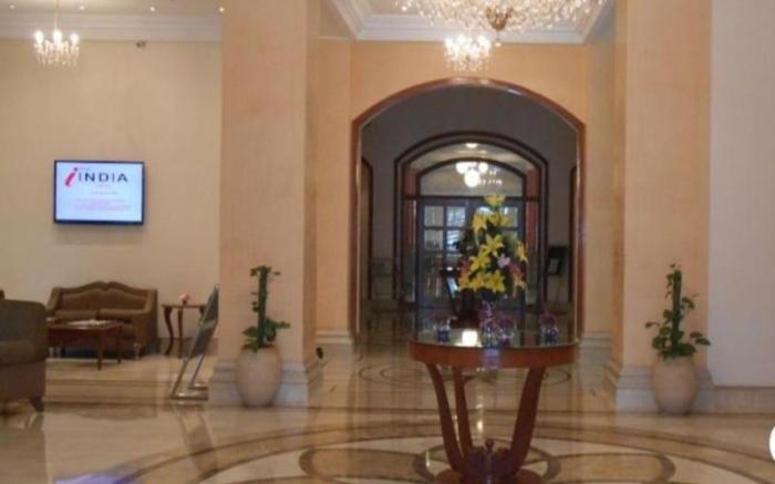 India Awadh Hotel