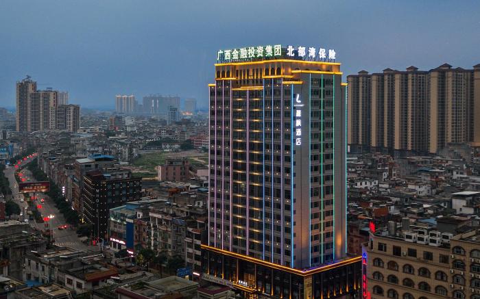 Lavande Hotel Pingnan Financial Investment Building