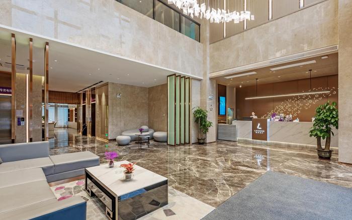 Lavande Hotel Pingnan Financial Investment Building