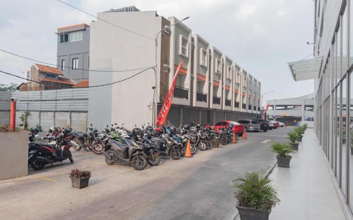 RedLiving Apartemen Mekarwangi Square - Agus 1 Tower A