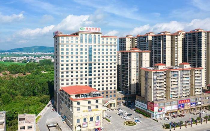 Vienna Hotel Guangxi Guigang Pingnan Da'an Yongfamingcheng