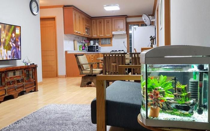 Ha-Wahyeon HOUSE (1st Floor): Beach Getaway!