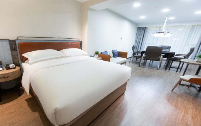 Echarm Hotel Yueyang Jinwei City Square