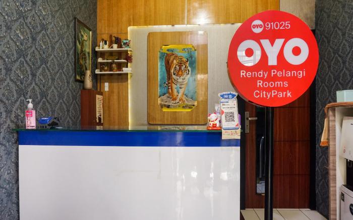 OYO 91025 Rendy Pelangi Rooms Citypark