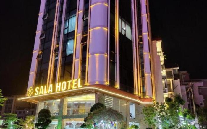 SALA HOTEL MÓNG CÁI