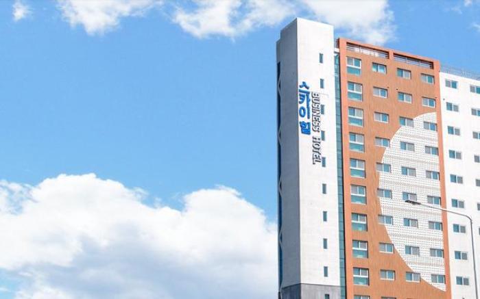 Sky Hill Hotel