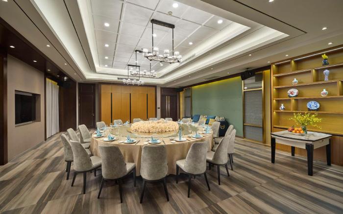DoubleTree by Hilton Anshan