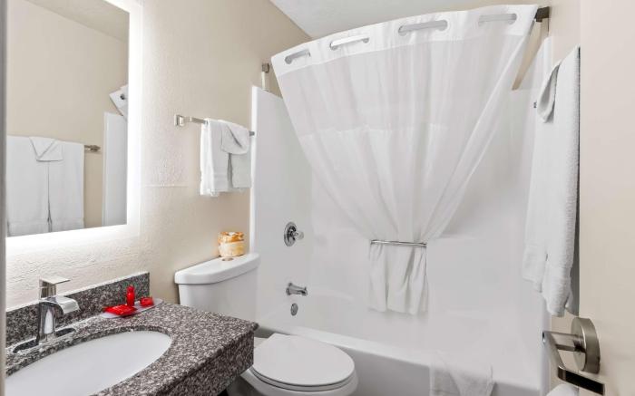 SureStay by Best Western Duncan