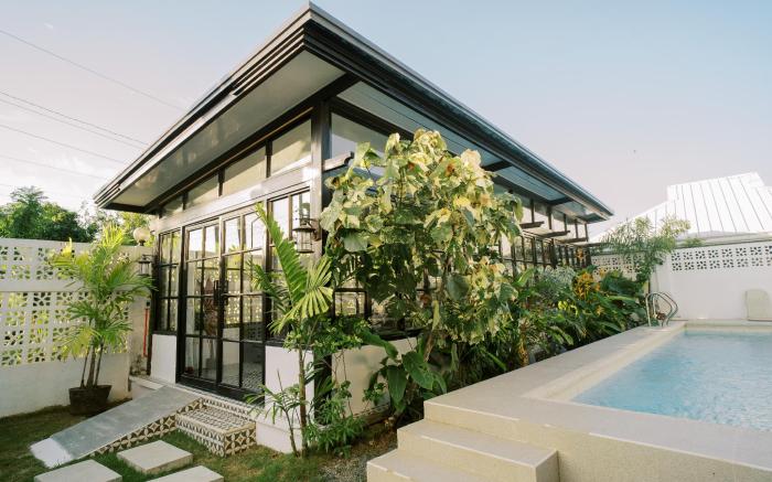 Marieli Suites
