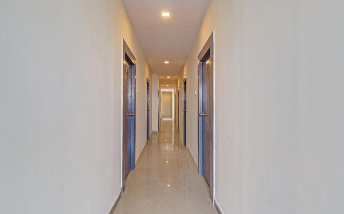 Hotel O R Square Inn
