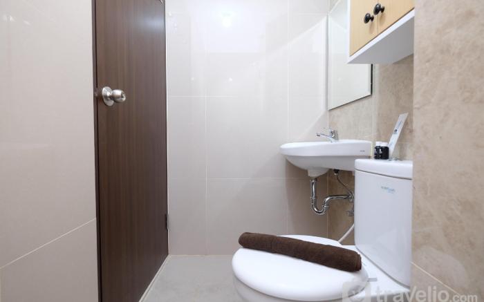 Relaxing Studio at Transpark Cibubur By Travelio