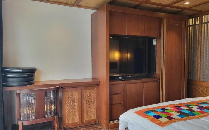 Apartment 6• Big Balcony•Old Quarter•Best Location