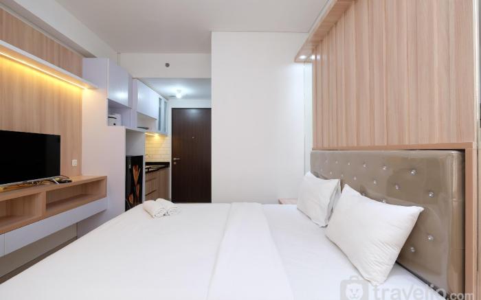 Cozy & Homey Studio Transpark Cibubur By Travelio