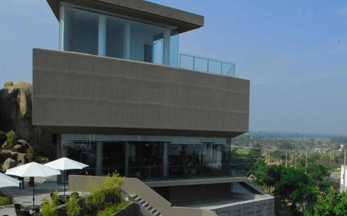 Honeyberg Resort