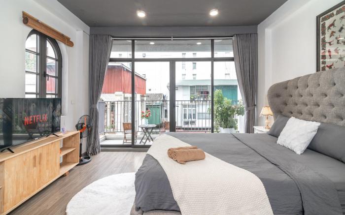 SaziHome Le Thanh Tong Hanoi