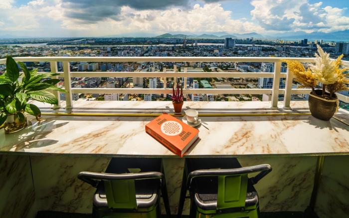 Dragon Bridge View_2minutes walking to MyKhe beach