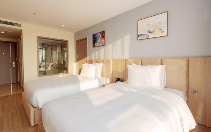 Hùng Vương Hotel