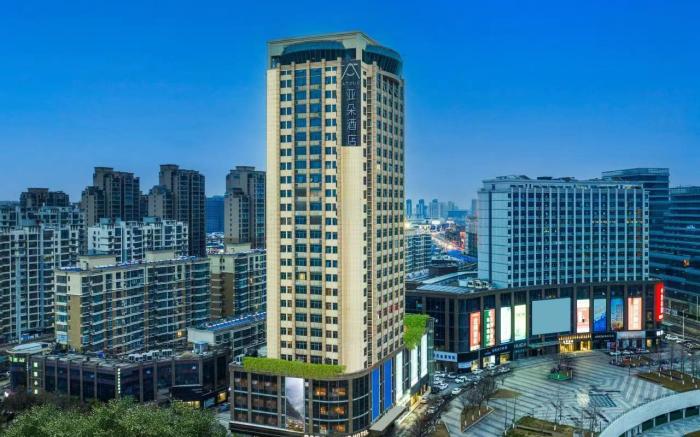 Atour Hotel Suqian Xihu Road Golden Eagle Plaza