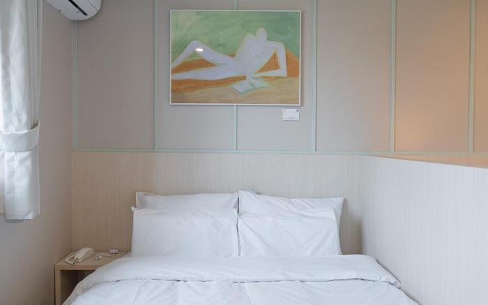 Workers Hotel Ansan by Aank