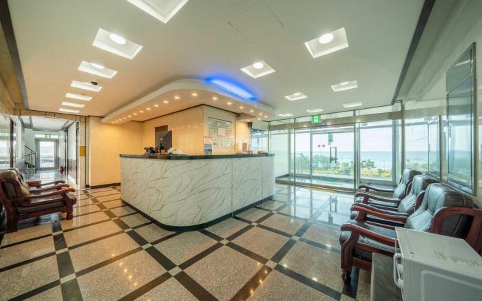 Gangneung Mangsang Beach Hotel