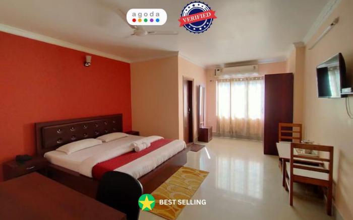 Goroomgo Crystal Inn Guwahati