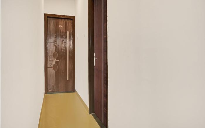 Hotel O Galaxy Hospitality Airport inn