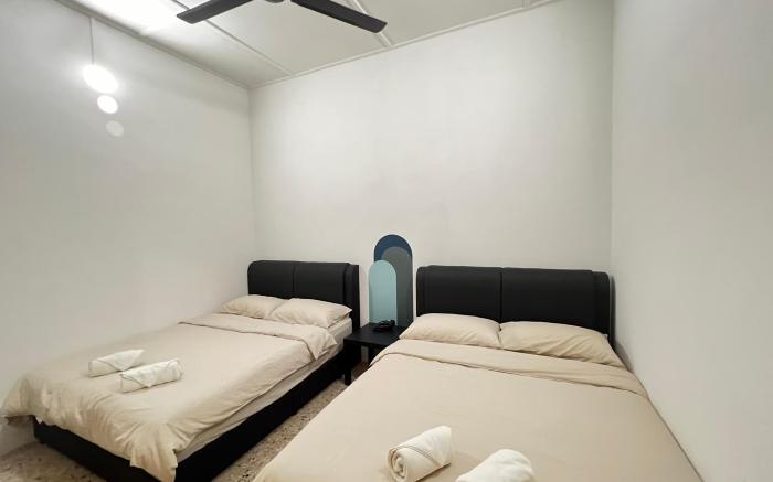 Cozy 10Pax 3BR Near TCempedak Beach, Netflix