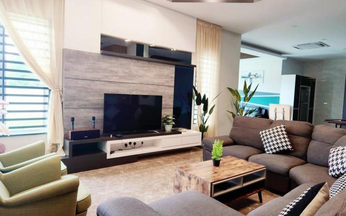 Ampang pool villa/10minipoh town/4br20p/pool table