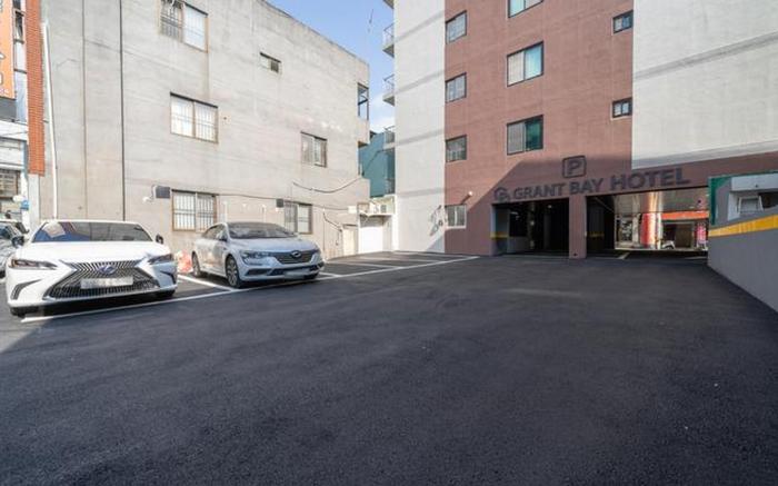 Gimhae Buwon-dong Business Hotel Grant Bay