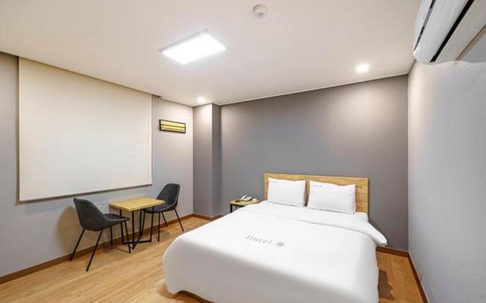 Gwangju Sangmu Su Hotel