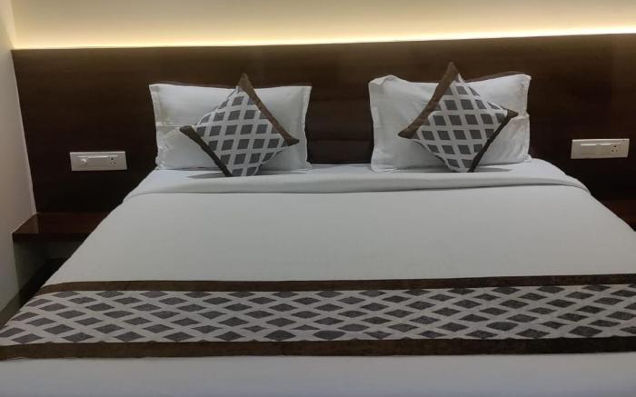 Hotel MK Residency