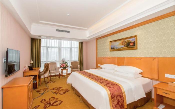 Vienna Hotel Guilin Pingle Bus Station