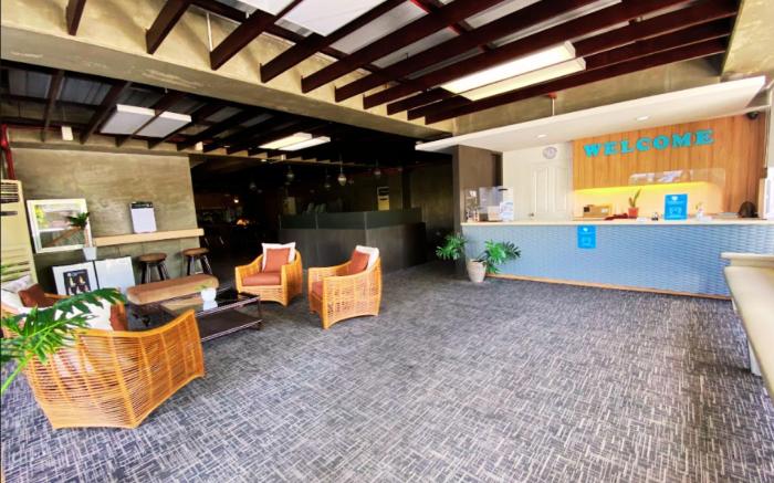 Insular Square Inn powered by Cocotel