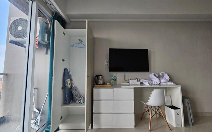 Green Sedayu Apartment Family by Ellison